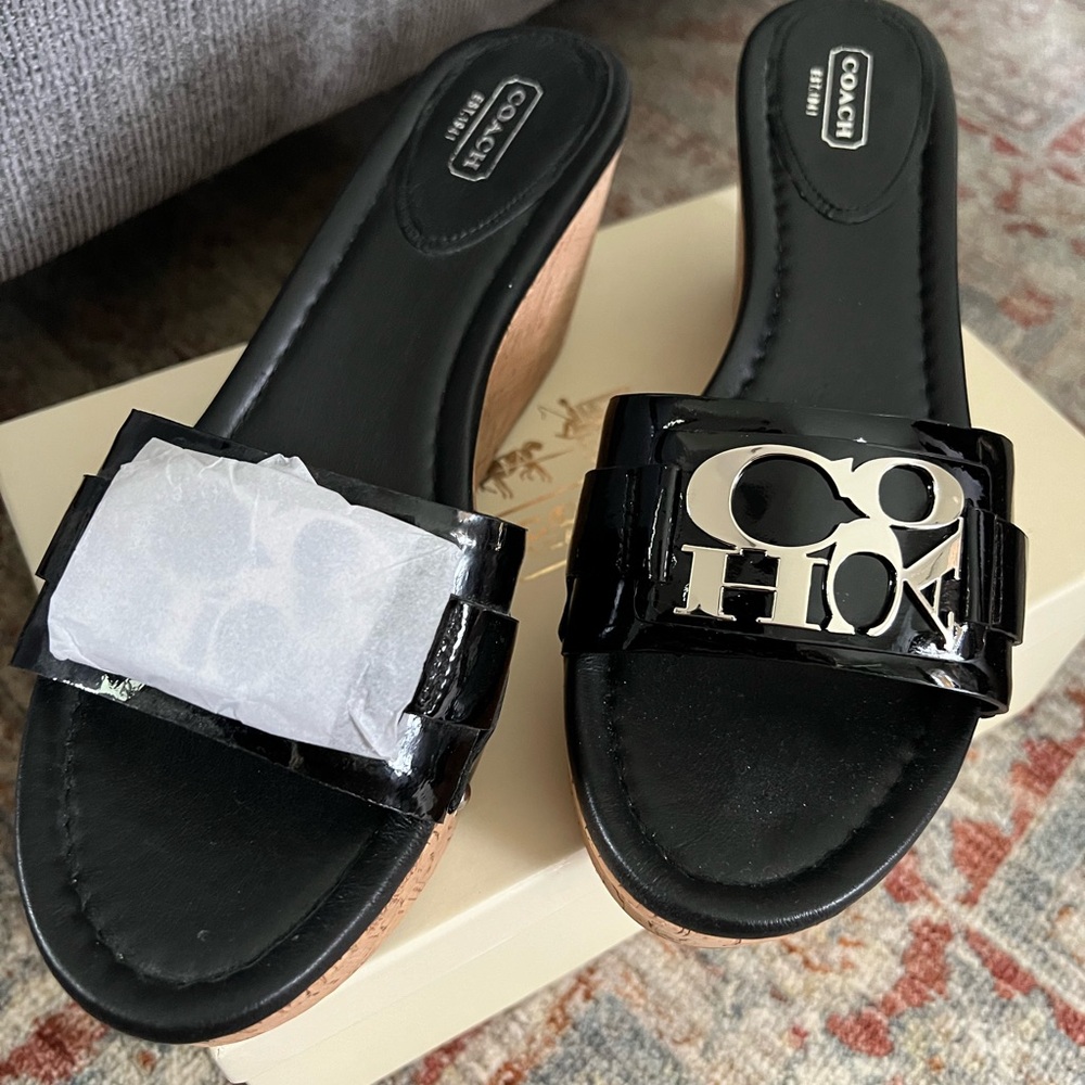 NIB Coach Jen black patent wedge
